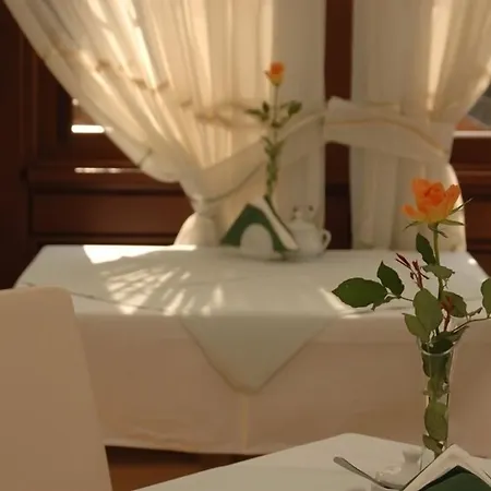 Konukevi U Pana Cogito